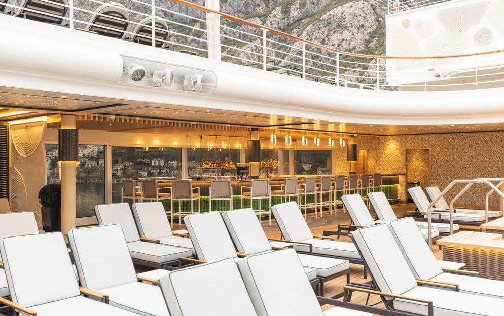 RSSC Seven Seas Grandeur, Pool Deck 5.jpg